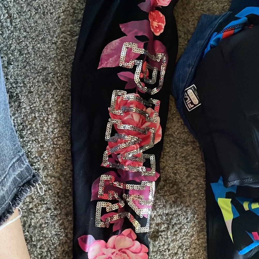 Pink leggings - Picture 3 of 3